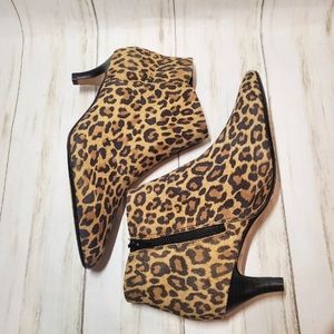 Clarks Linvale Judith Ankle Boots Suede Leopard Print Pointed Toe Heel Brown 6